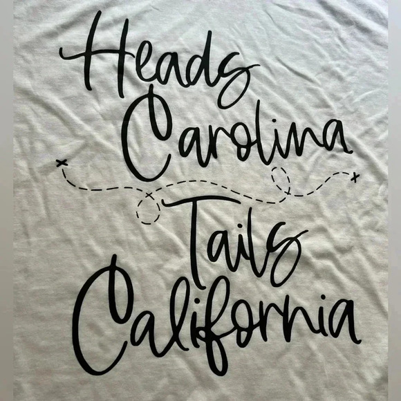 GILDAN | ladies custom Heads Carolina Tails California t-shirt. Size: L - Picture 2 of 7